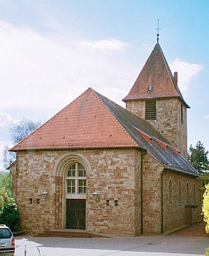 Pfarrkirche St. Josef Heckendahlheim